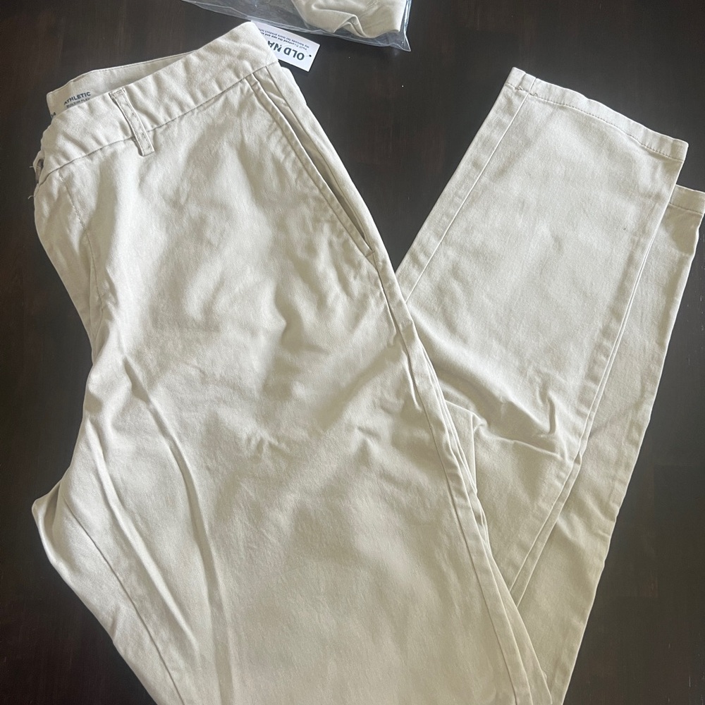 32x34 Khakis